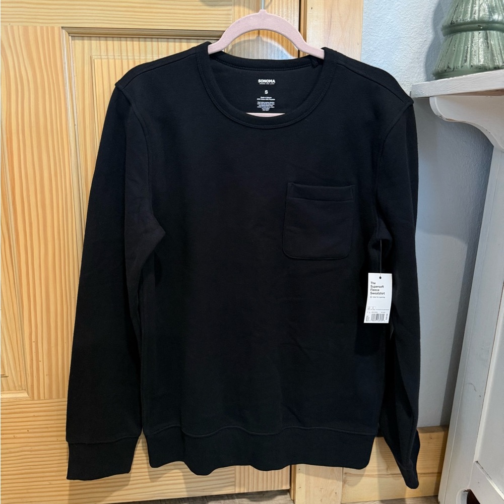 Sonoma Black Crewneck Sweater with Pocket